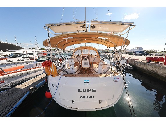Bavaria Cruiser 37