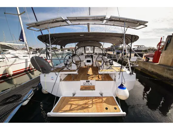 Bavaria C42